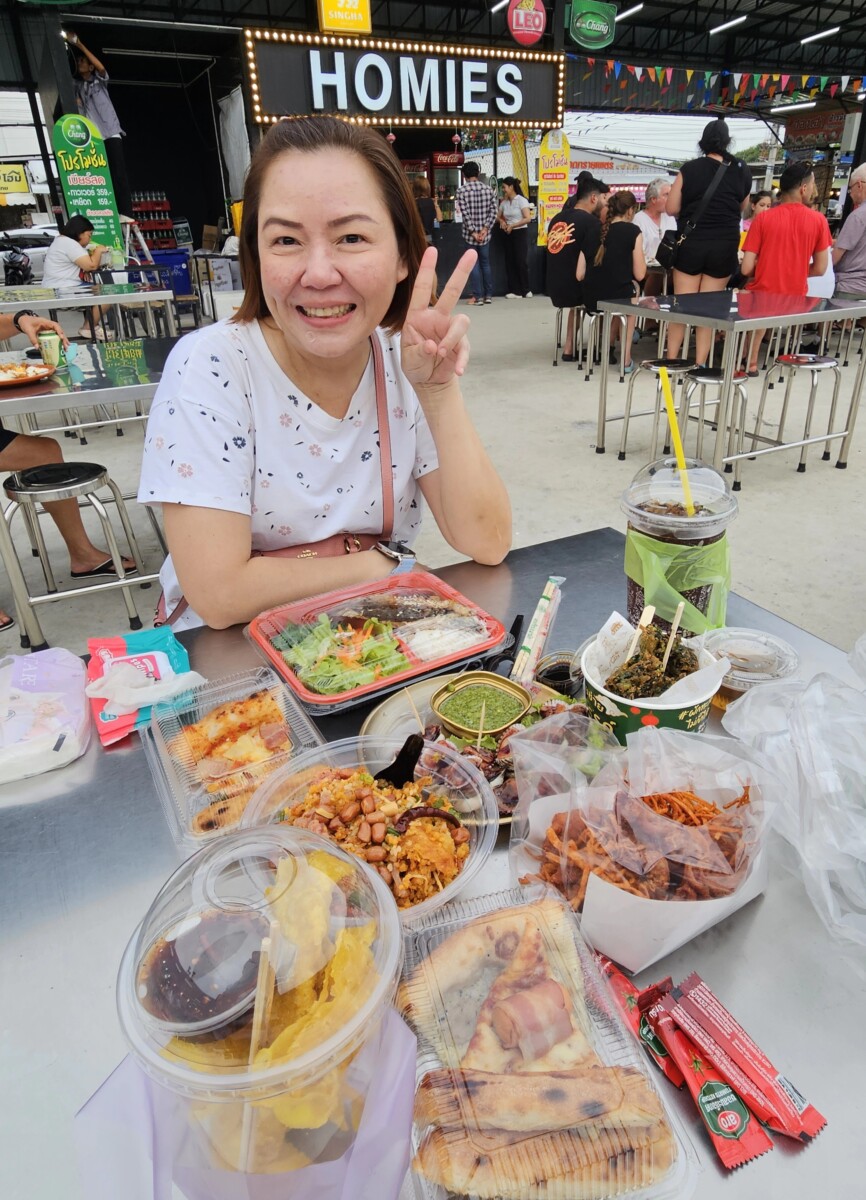 ตลาดกลางบ้านฉาง
