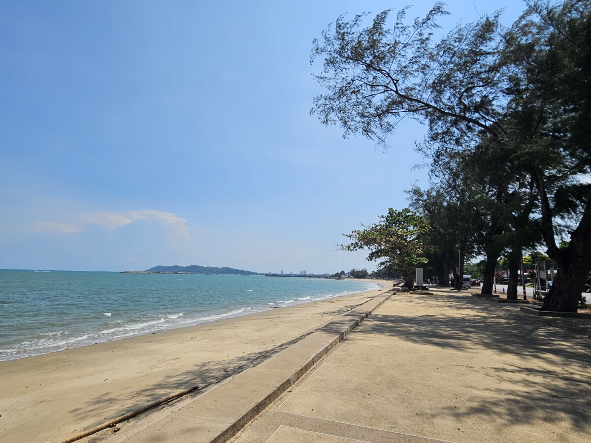 หาดสวนสน
